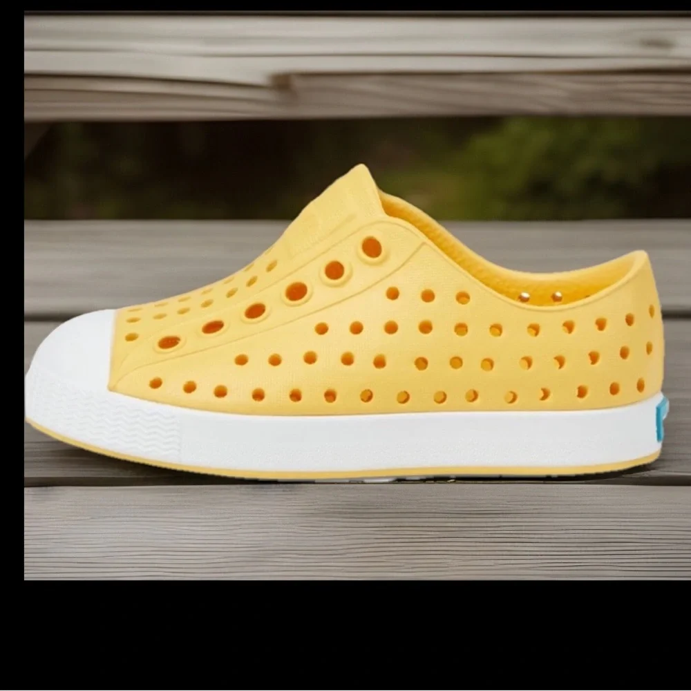 Native Shoes Yellow Unisex-Child Jefferson Sneaker Shock absorbent, Odor Resist